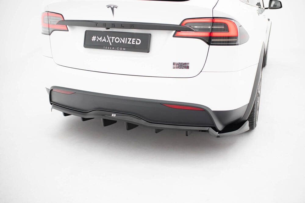 Zentraler Hinterer Splitter V.2 für Tesla Model X Facelift von Maxton Design