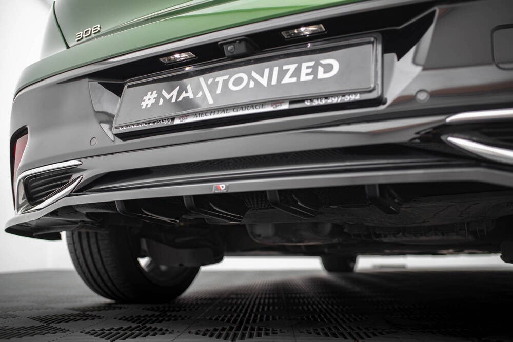 Zentraler Hinterer Splitter für Peugeot 308 / 308 GT MK3 von Maxton Design